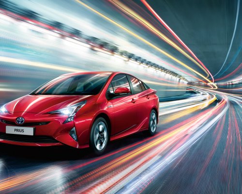 A Toyota és a Lexus hybrid autói felpörgették az európai értékesítési darabszámot