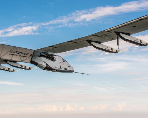 Sikeres felszállás után a Solar Impulse folytatja világ körüli útját